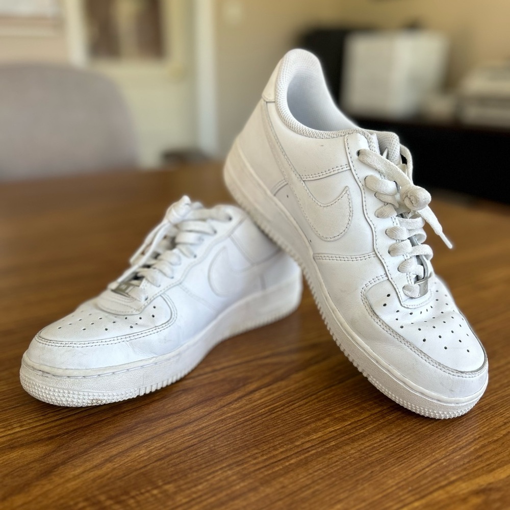 Nike Air Force (White)